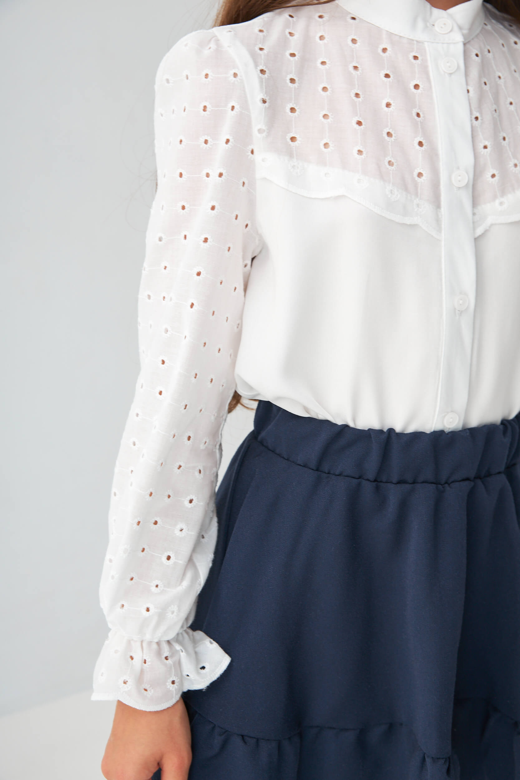 3E5A8243